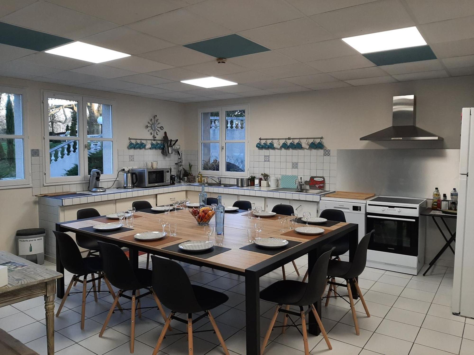 Chateau De Mornay Saint-Pierre-de-l'Isle 外观 照片